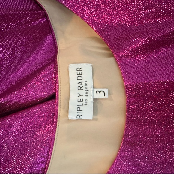 Ripley Radar Matte Fucsia Sequin Short Sleeve Boxy Top Medium - Picture 8 of 8